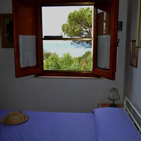 Casa Sa Zinzella * San Salvatore (Lucca)